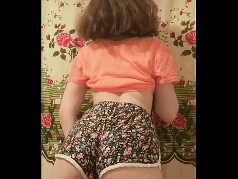 ❤️ Giovane pupa sexy fa uno striptease riprendendo i suoi pantaloncini alla telecamera ❤ Porno analeal it.elitemangas.top ️❤