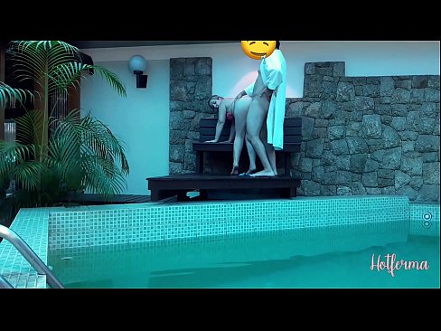 ❤️ Il capo invita la cameriera alla piscina, ma non poteva resistere a un caldo ❤ Porno analeal it.elitemangas.top ️❤