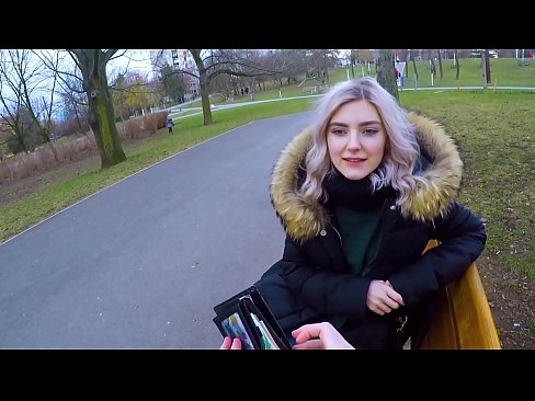 ❤️ Ingoia la sborra calda di uno sconosciuto per soldi - pompino nel parco di Eva Elfie ❤ Porno analeal it.elitemangas.top ️❤